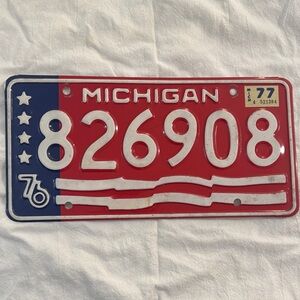 Vintage Authentic 1976 Michigan License Plate